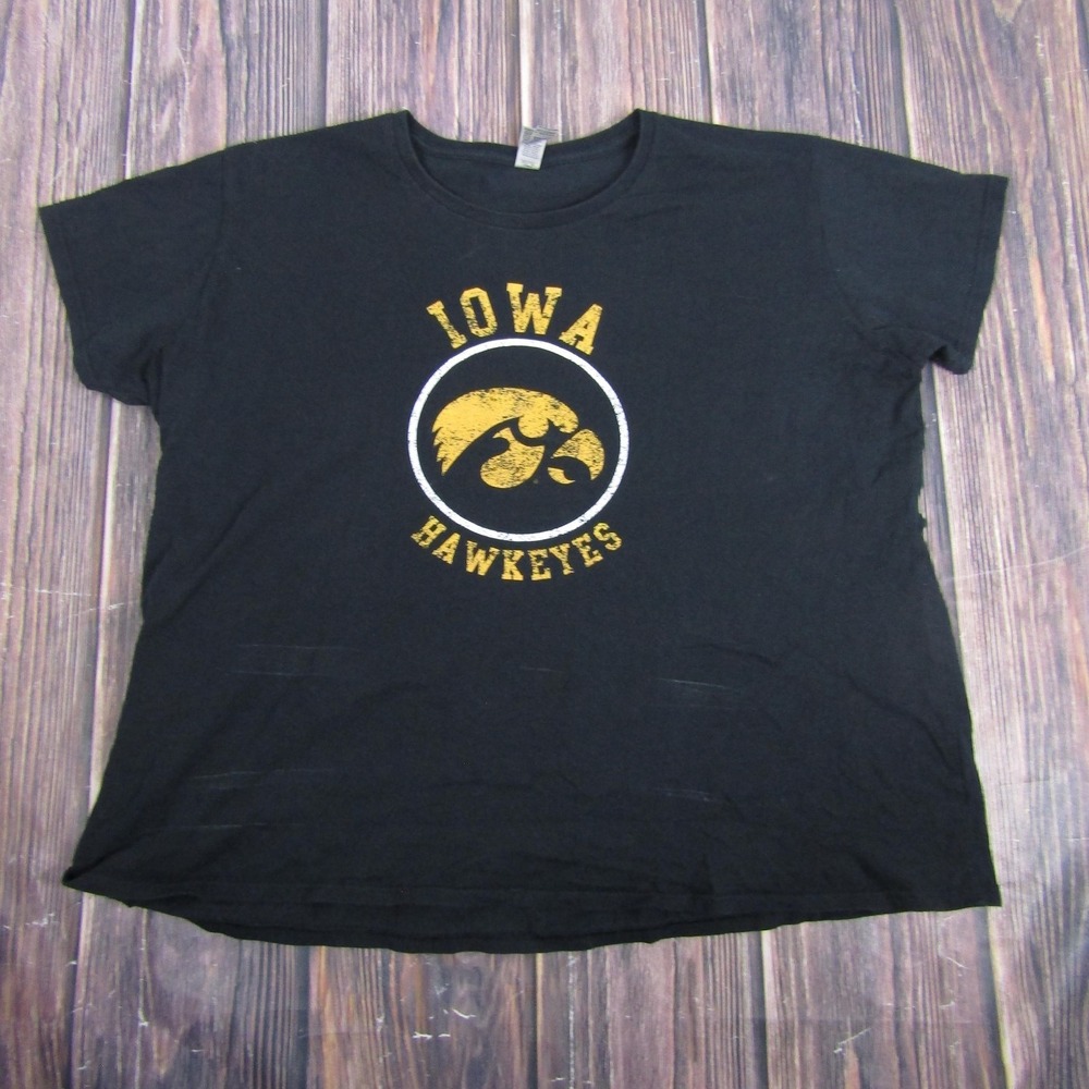 Iowa‎ Hawkeyes Shirt Womens 3XL Black NCAA Football Gildan Heavy Cotton
